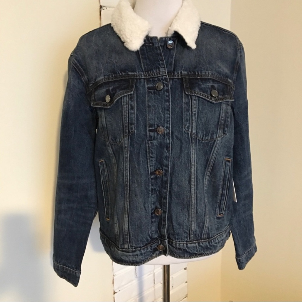 Good American Boyfriend Denim Jacket Sherpa Gem